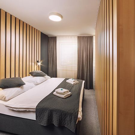 Timeout City Hotel Liptovsky Mikulas Room photo